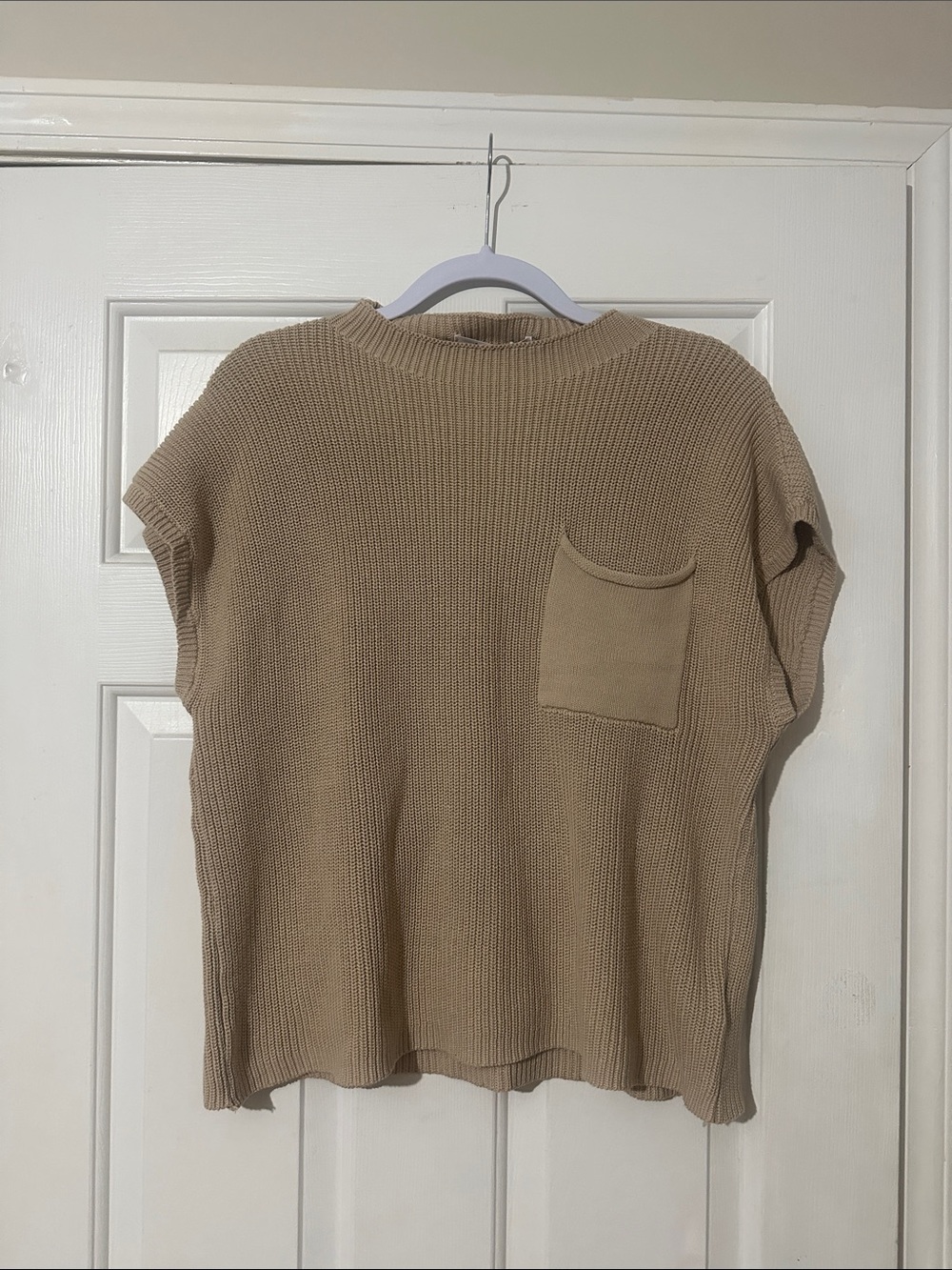 Relaxed Knit Short-Sleeve Pocket Sweater - Beige